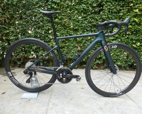 Scott addict contessa lady